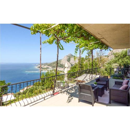 Cozy Apartment In Omis With Wifi
