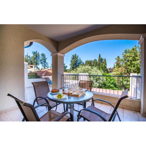 Cozy Apartment in Paphos Beautiful Complex