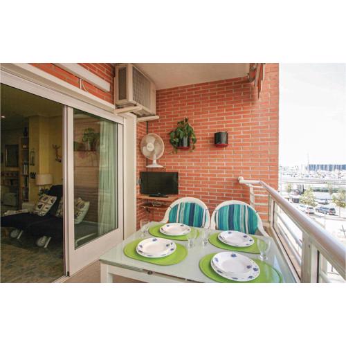 Cozy Apartment In Santa Pola With Wifi