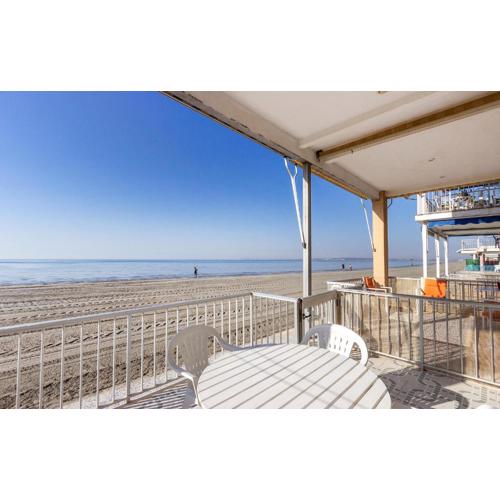 Cozy Apartment In Santa Pola