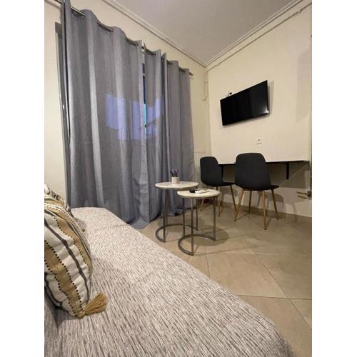 Cozy Apartment In The Heart Of Athens