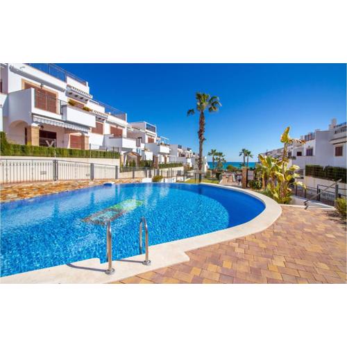 Cozy Apartment In Torrevieja With Wifi