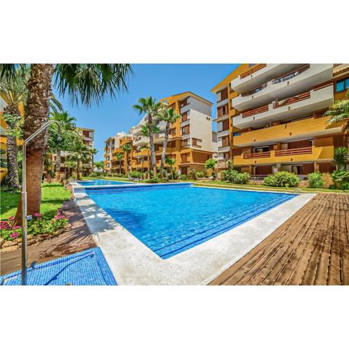 Cozy Apartment In Torrevieja