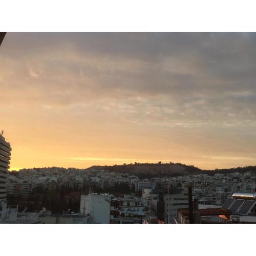 Cozy apartment near metro-Athens view