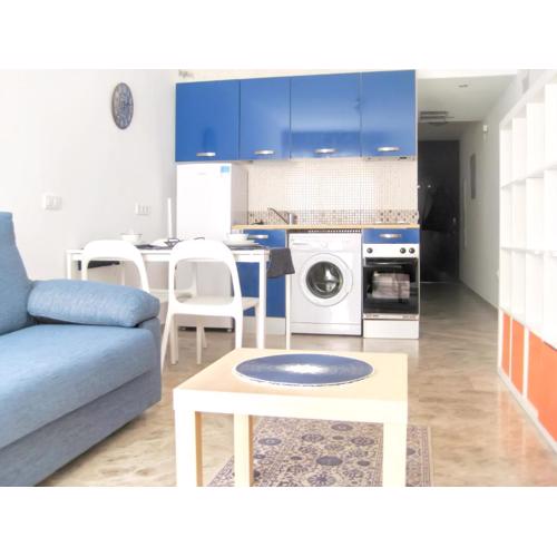 Cozy Apartment with Sea View - Málaga - 40 sqm