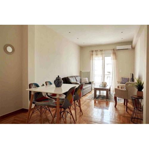 Cozy Athenian 2BD Apt Top Floor Panoramic View