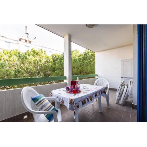 Cozy Bibione apartment with comfortable terrace