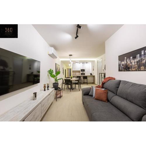 Cozy Brand new APT off Sliema Promenade & WIFI by 360 Estates
