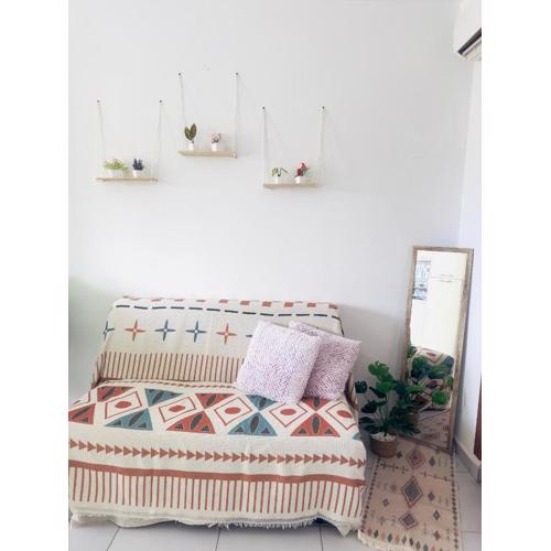 Cozy Central Apartment - Swieqi