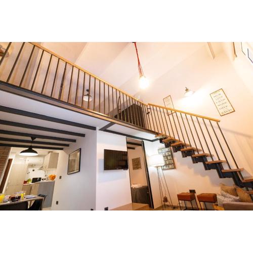 Cozy Equipped Duplex in Poblenou, Ideal for 4 Guests and Close to Public Transport