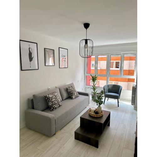 Cozy flat 5 mins from the beach