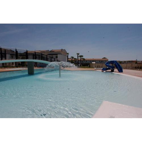 Cozy flat in a residence with swimming pool - Beahost