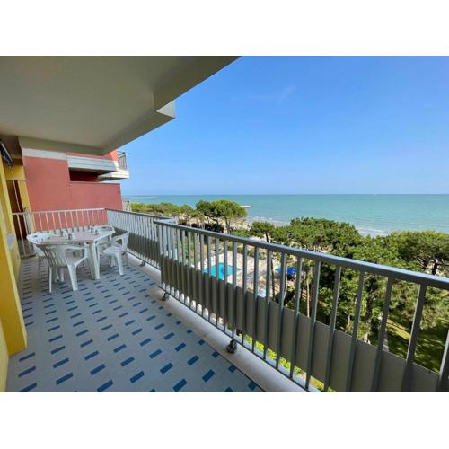 Cozy flat with a breathtaking sea view