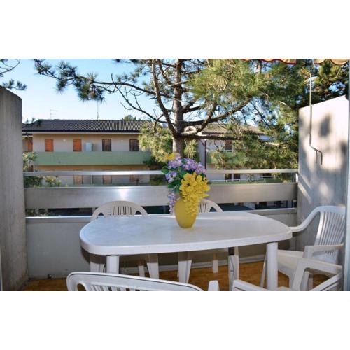 Cozy flat with balcony in Bibione