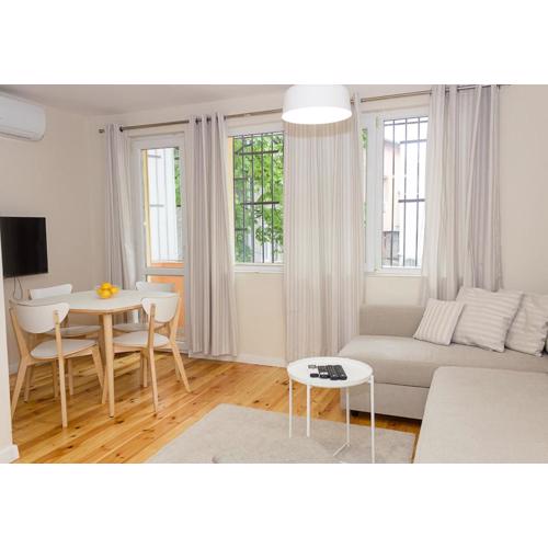 Cozy & Functional by the Opera