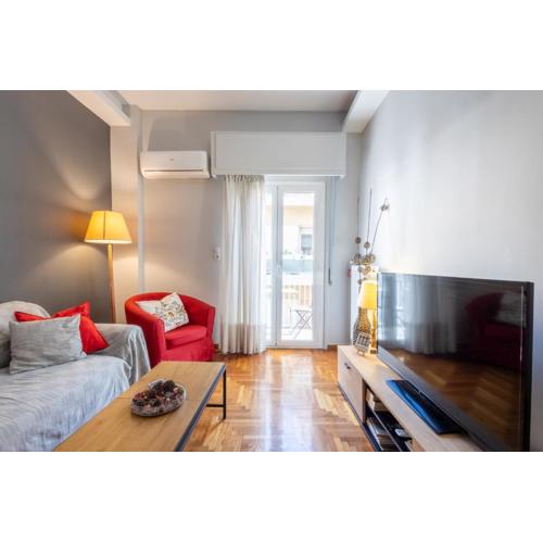 Cozy Hideaway Near the Acropolis