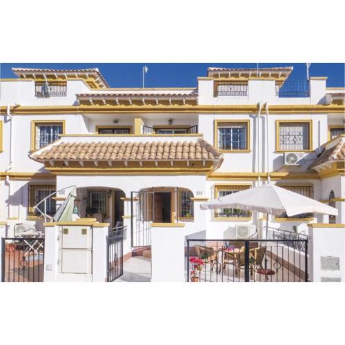 Cozy Home In Torrevieja With Wifi