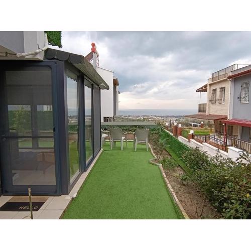 Cozy house with sea view&garden