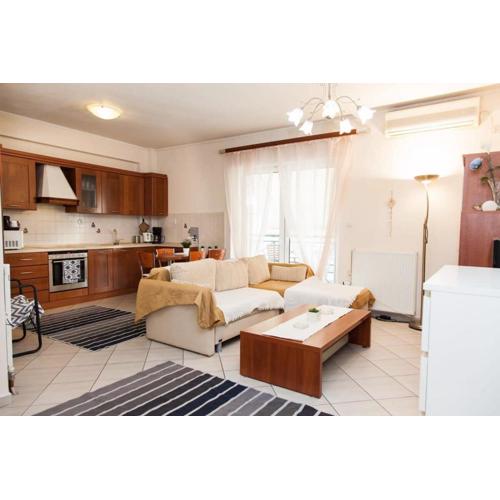 Cozy modern apt in Peristeri