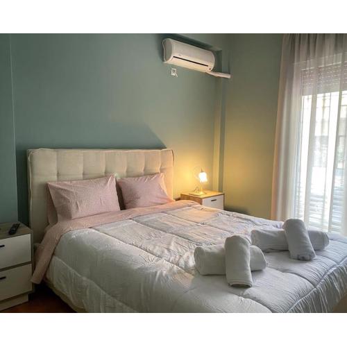 Cozy new apartment near the beach