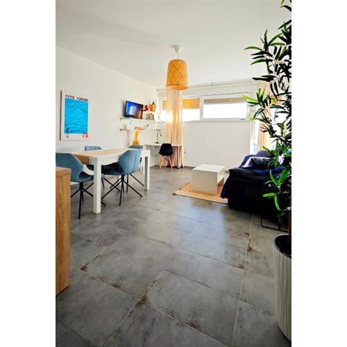 Cozy Old Town Apartment