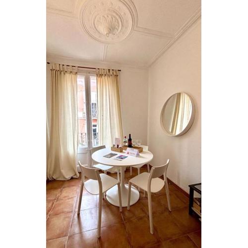 Cozy Ploblesec Apartment