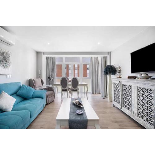 Cozy Room in Stylish Flat Just Steps from the Beach