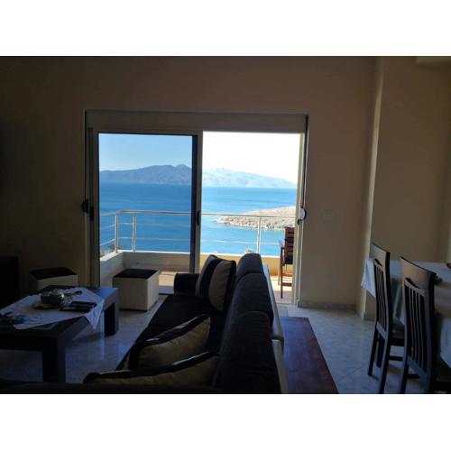 Cozy sea apartment