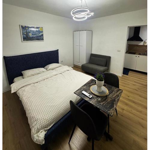 Cozy Studio Apartment