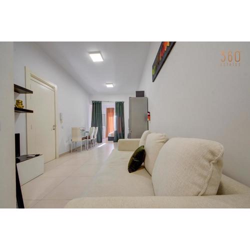 Cozy Studio home with Stunning Mosta Dome Views by 360 Estates
