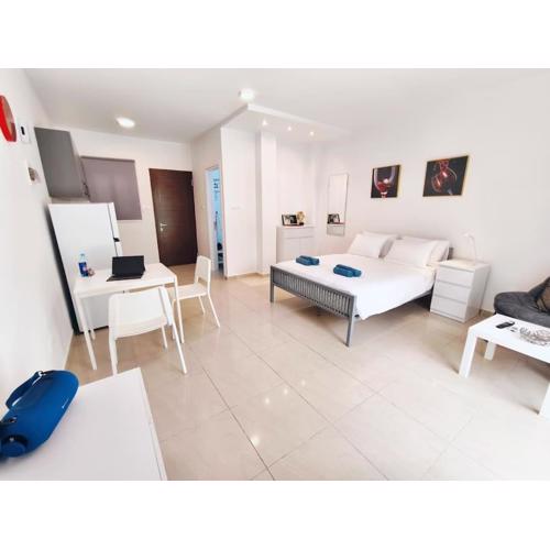 Cozy Studio near Harbor District 200 Mbits Xbox X