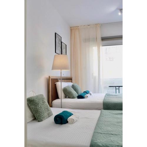 Cozy Studio with Pool,Great for Couples & Families, center Paphos