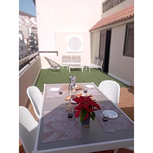 Cozy & Terrace Apartament5