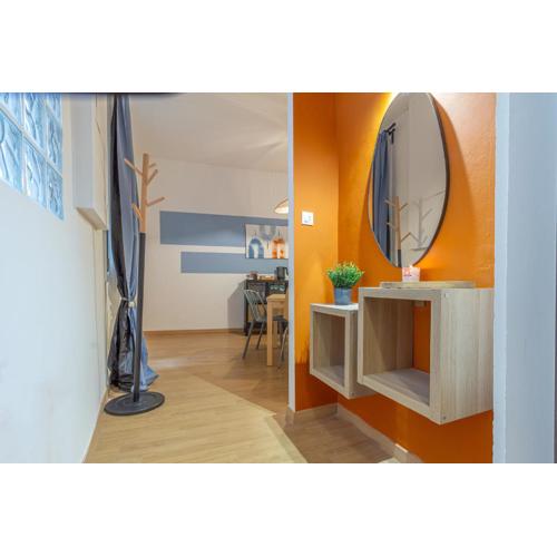 Cozy ThreeRoom Apartment In The Heart Of Bologna