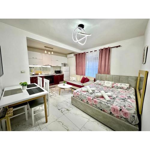 Cozy Urban Apartment