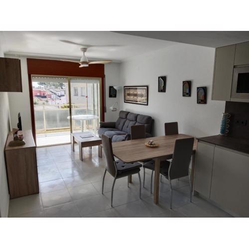 Cozzy flat in a quiet and nice area / Acogedor apartamento en zona tranquila y agradable