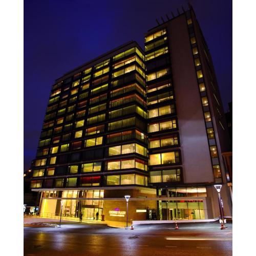Crowne Plaza Istanbul Harbiye by IHG