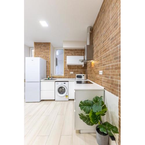 Cuatro Caminos Apartment