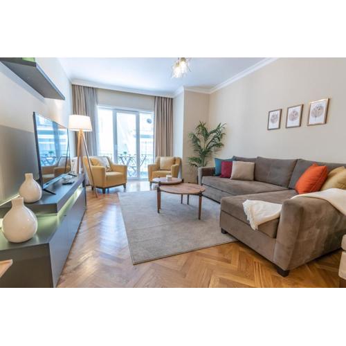 Cukurcuma 2br Apt Stylish Interior