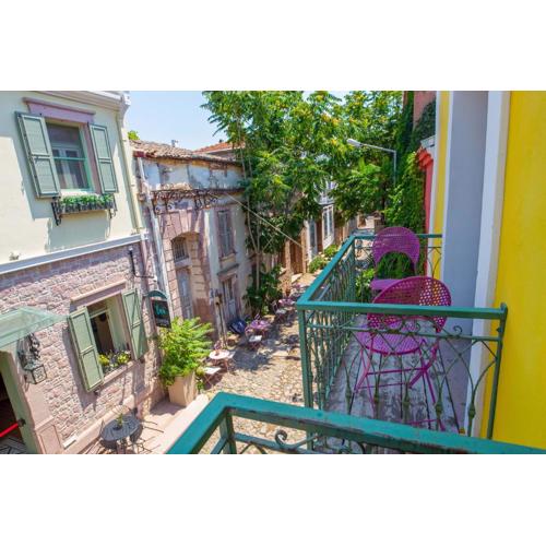 cunda mor limon otel