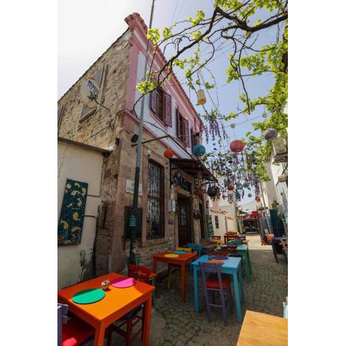 Cunda Pera Otel
