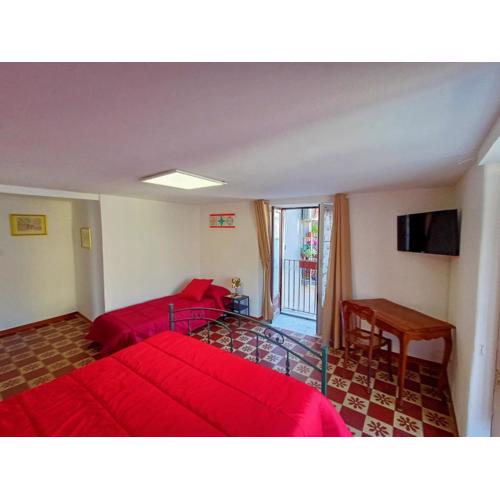 Cuntintizza Family House