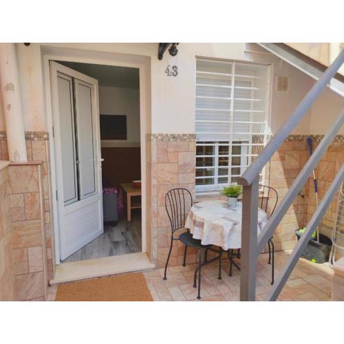 Cute Beach Home with Terrace in Pedregalejo