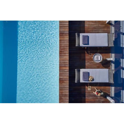 CW Athens Riviera Suite