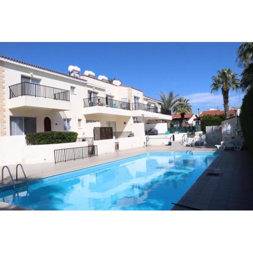 Cyking 2 bed Apartment with pool & 10 min to beach