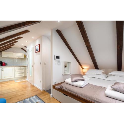 d - beautiful studio in the heart of Split