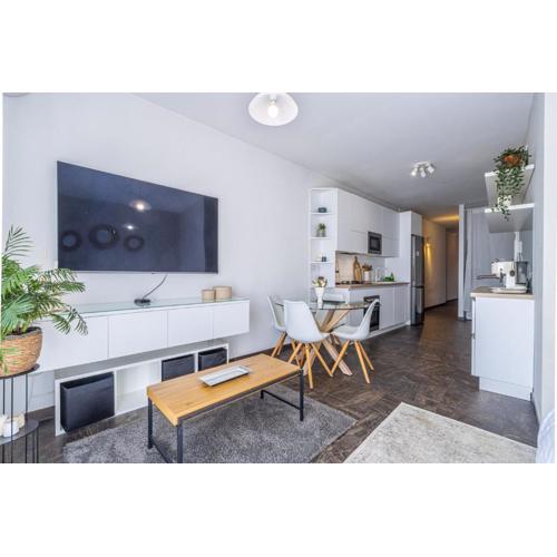 D-Argens Luxury Flat