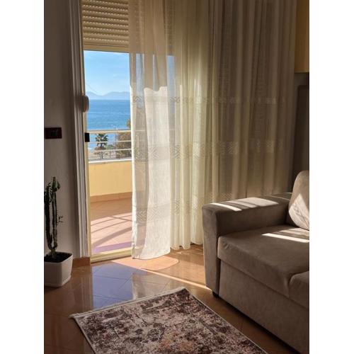 Da Vinci Sea View Apartament