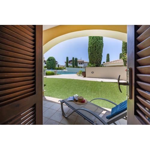 DA02, two bedroom apartment next to large shared pool