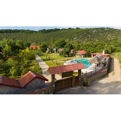 Dachas Cove Hotel